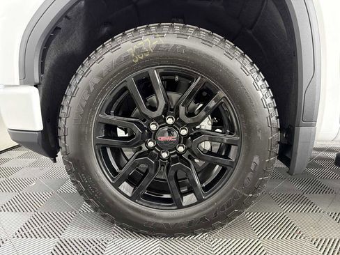 New 2026 GMC Sierra 1500 Elevation w/ Elevation Premium Package image 18