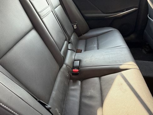 Used 2018 Lexus IS 300 AWD w/ Comfort Package image 41