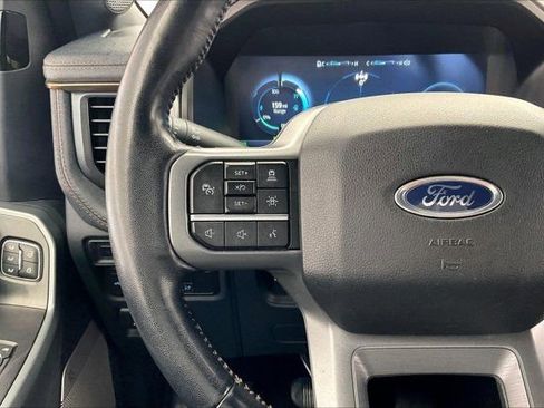Used 2022 Ford F150 Lightning Lariat w/ Tow Technology Package AWD/4WD image 20