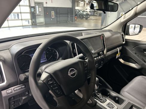 New 2026 Nissan Frontier SV w/ SV Convenience Package AWD/4WD image 2