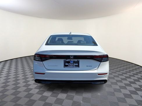 Used 2024 Honda Accord EX-L image 6