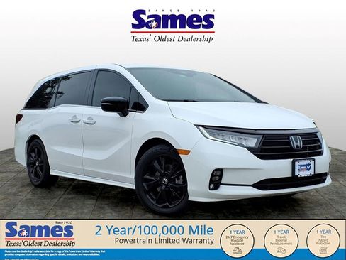 Used 2024 Honda Odyssey Sport image 1