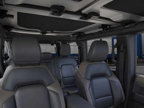 New 2026 Ford Bronco Big Bend AWD/4WD image 12