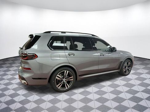 New 2026 BMW X7 xDrive40i image 8