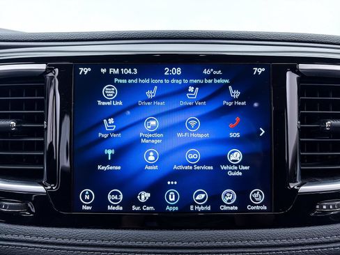 Used 2020 Chrysler Pacifica Limited w/ Advanced Safetytec Group FWD image 26