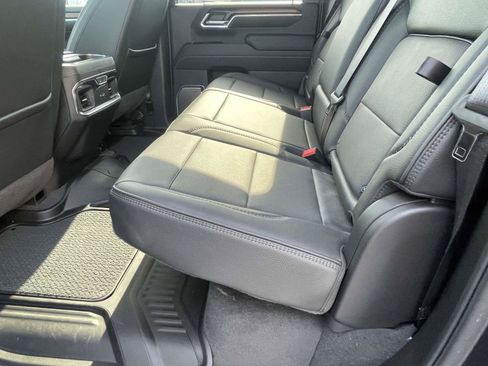 Used 2025 GMC Sierra 2500 Denali w/ Denali Reserve Package AWD/4WD image 13