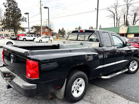 Used 2008 Dodge Dakota SLT image 5