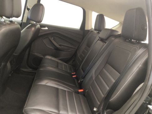 Used 2017 Ford Escape SE w/ SE Leather Comfort Package AWD/4WD image 18