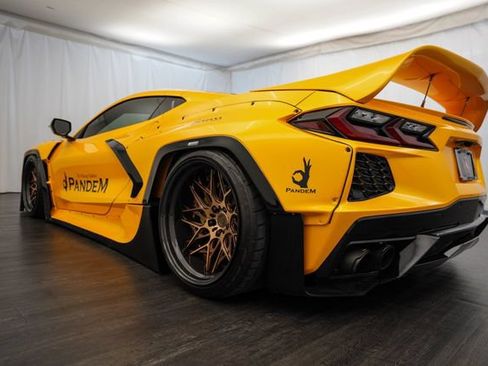 Used 2021 Chevrolet Corvette Stingray Coupe w/ 1LT RWD image 25