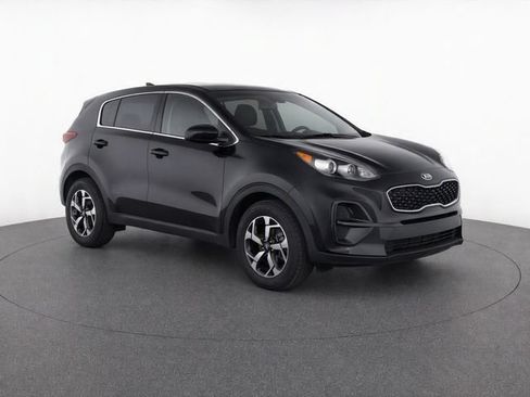 Used 2022 Kia Sportage LX FWD image 1