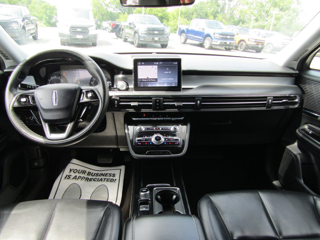 Used 2022 Lincoln Corsair AWD w/ Equipment Group 101A image 4
