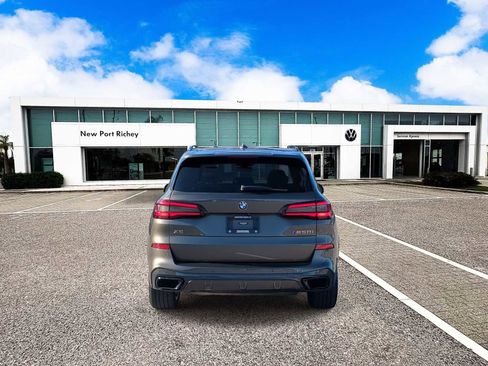 Used 2023 BMW X5 M50i w/ Executive Package image 7