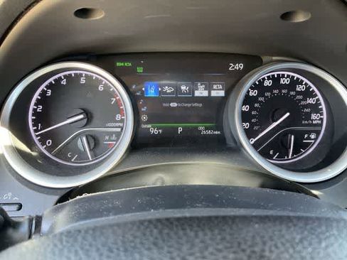 Certified 2024 Toyota Camry XLE FWD image 25