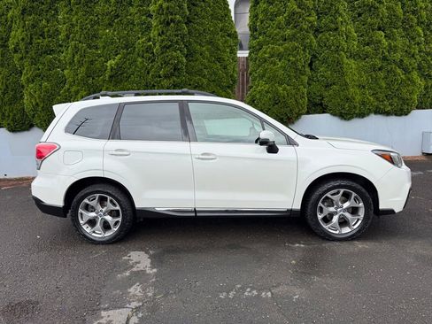Used 2018 Subaru Forester 2.5i Touring w/ Popular Package #2 AWD/4WD image 10