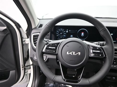 New 2026 Kia Seltos SX image 31