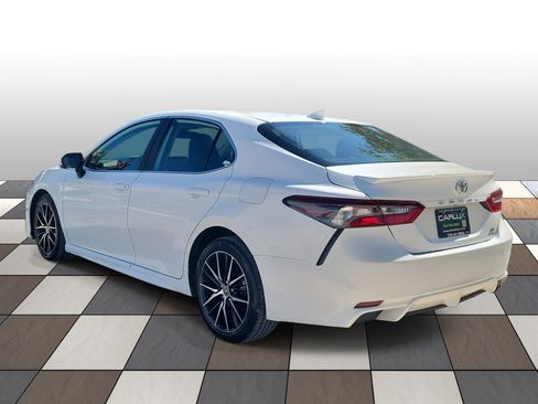 Used 2024 Toyota Camry SE w/ Cold Weather Package AWD/4WD image 6