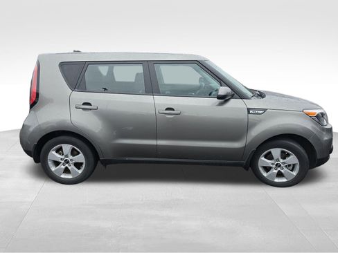 Used 2019 Kia Soul image 6