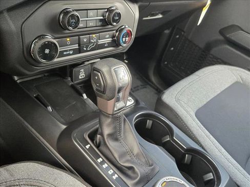 New 2026 Ford Bronco 4-Door image 13