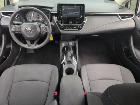 Used 2022 Toyota Corolla LE FWD image 21