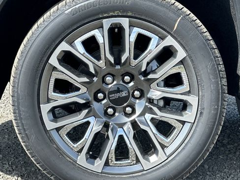 Used 2025 GMC Sierra 1500 Denali Ultimate image 31