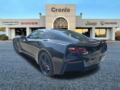 Used 2019 Chevrolet Corvette Stingray Coupe w/ Carbon Flash Badge Package RWD image 5