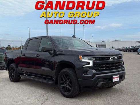 Used 2023 Chevrolet Silverado 1500 RST w/ Z71 Off-Road Package AWD/4WD image 1