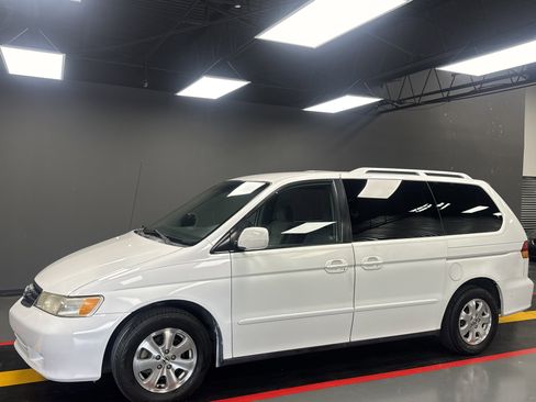 Used 2003 Honda Odyssey EX image 2