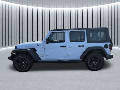 Used 2021 Jeep Wrangler Unlimited Sport AWD/4WD image 11