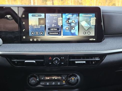 New 2026 Nissan Kicks SV w/ Cold Weather Package image 21