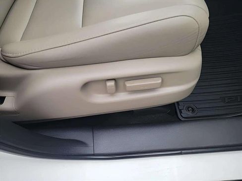 Used 2021 Honda Pilot EX-L image 34