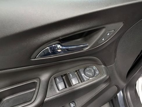 Used 2022 Chevrolet Equinox LT image 15