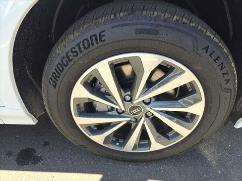 New 2025 Audi Q6 e-tron Premium Plus image 9