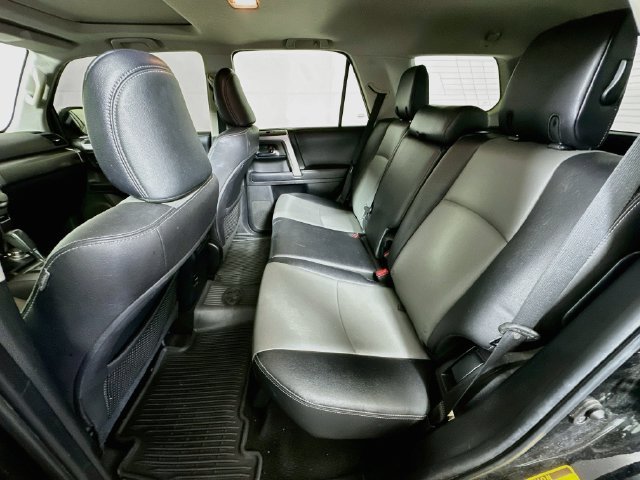 Used 2018 Toyota 4Runner SR5 Premium AWD/4WD image 22