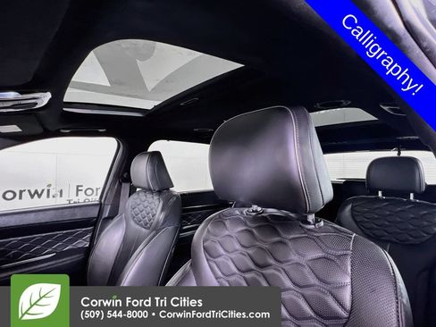 Used 2022 Hyundai Palisade Calligraphy w/ Winter Package AWD/4WD image 28