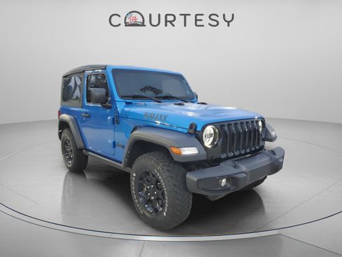 Certified 2023 Jeep Wrangler Willys image 5