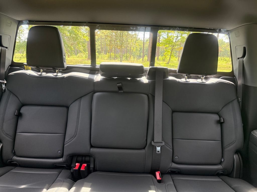New 2026 Chevrolet Silverado 2500 LT w/ All Star Edition AWD/4WD image 26