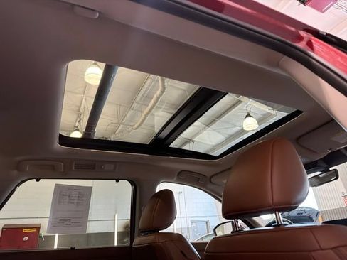 Used 2025 Nissan Pathfinder Platinum w/ Cargo Package AWD/4WD image 15