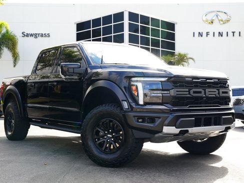 Used 2025 Ford F150 Raptor image 1