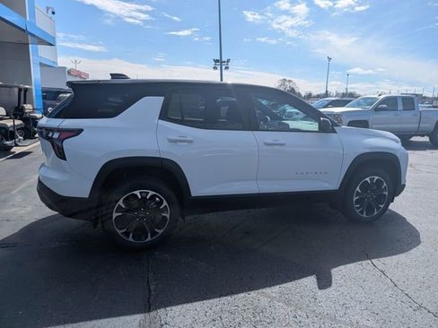 New 2026 Chevrolet Equinox LT w/ Convenience Package II image 8