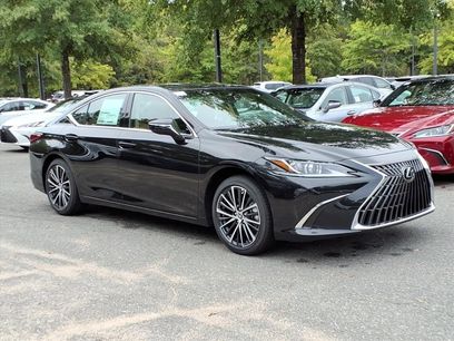 New 2025 Lexus ES 350 w/ Premium Package