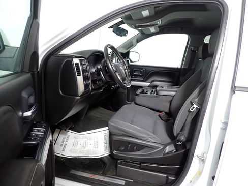 Used 2018 Chevrolet Silverado 1500 LT w/ All Star Edition image 17