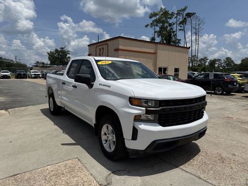 Used 2019 Chevrolet Silverado 1500 W/T w/ WT Convenience Package RWD image 3