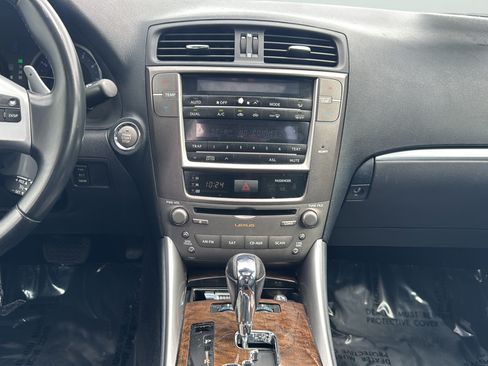 Used 2013 Lexus IS 250 w/ Premium Pkg Value Edition RWD image 15