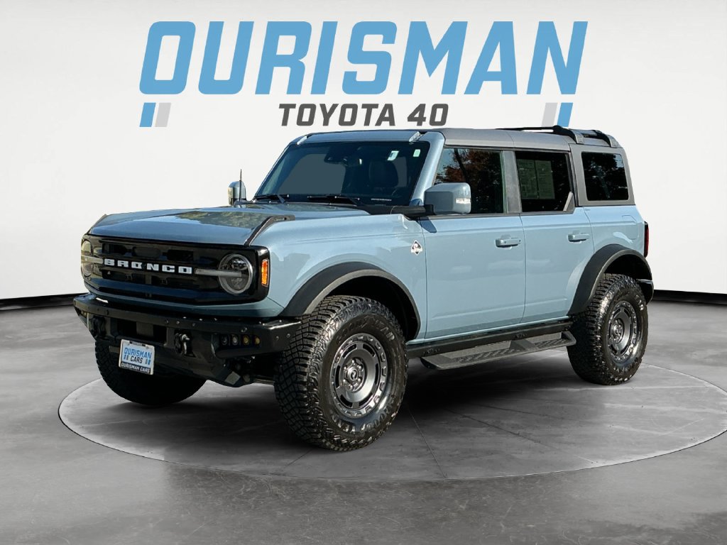 Used 2024 Ford Bronco Outer Banks AWD/4WD image 3