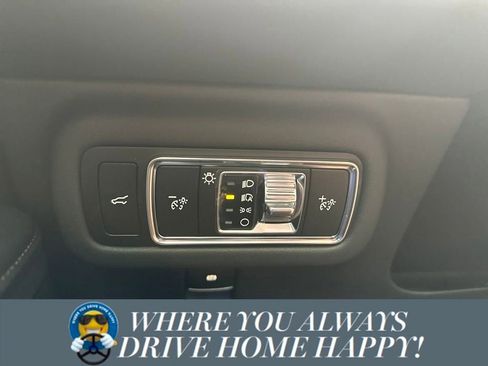 New 2024 Lincoln Nautilus Premier w/ Equipment Group 102A image 15