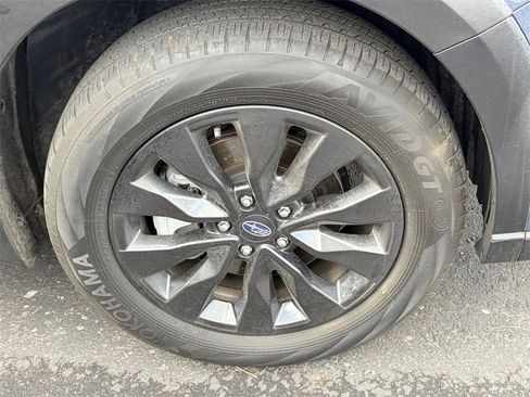 Used 2023 Subaru Outback Onyx Edition image 5