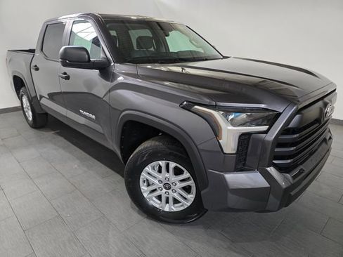 Used 2024 Toyota Tundra SR5 AWD/4WD image 6