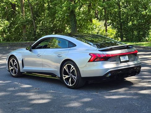 Used 2022 Audi e-tron GT Prestige w/ Prestige Package AWD/4WD image 4