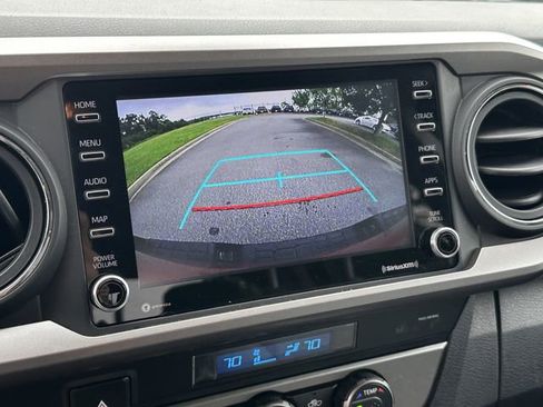 Used 2022 Toyota Tacoma SR5 w/ Technology Package RWD image 31