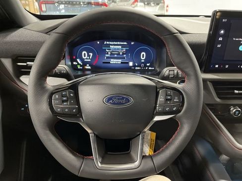 New 2026 Ford Explorer ST-Line w/ ST-Line Street Pack image 15